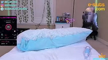 Play Curvy tattoed girl plays with multiple toys pussy cream | watch live e-sluts.com