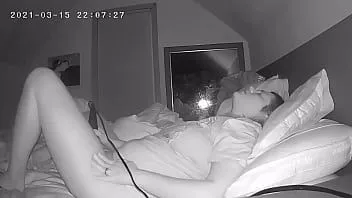 Play Milf jackhammers clit before bed spy cam