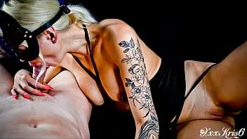 Riproduci Figa succosa, pompino in pov, ragazza sexy, primo piano, spalmato di sperma, cagna fetish, grandi tette, sesso, sperma caldo, sperma sulla figa