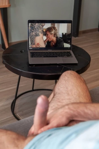 Pornstar Doryann Marguet
