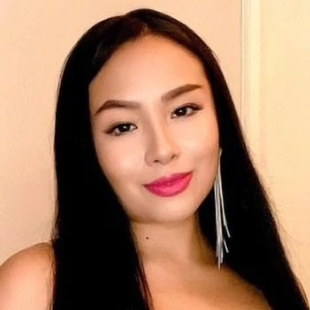 Pornoster Thaina Fields