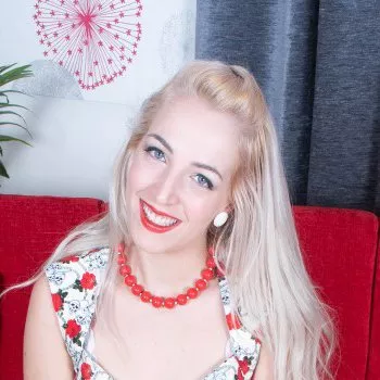 Pornstar Liz Rainbow