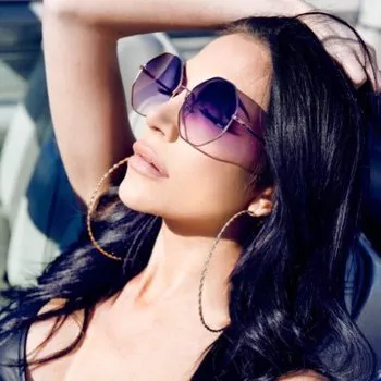 ポルノスター Jaclyn Taylor