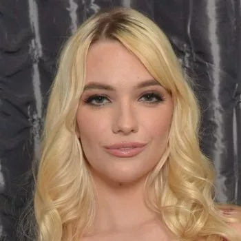 Gwiazda porno Kenna James
